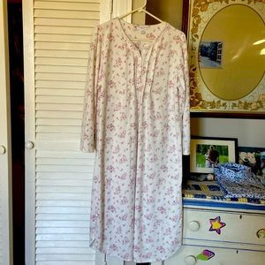 Miss Elaine Essentials nightgown, white with pink flowers